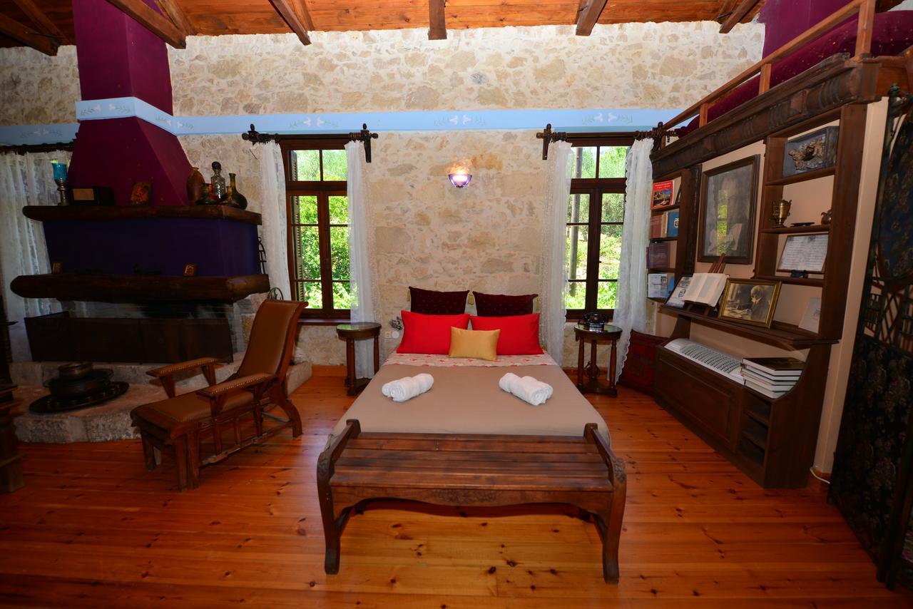 Appartement Viglatoras à Sárkhos Extérieur photo