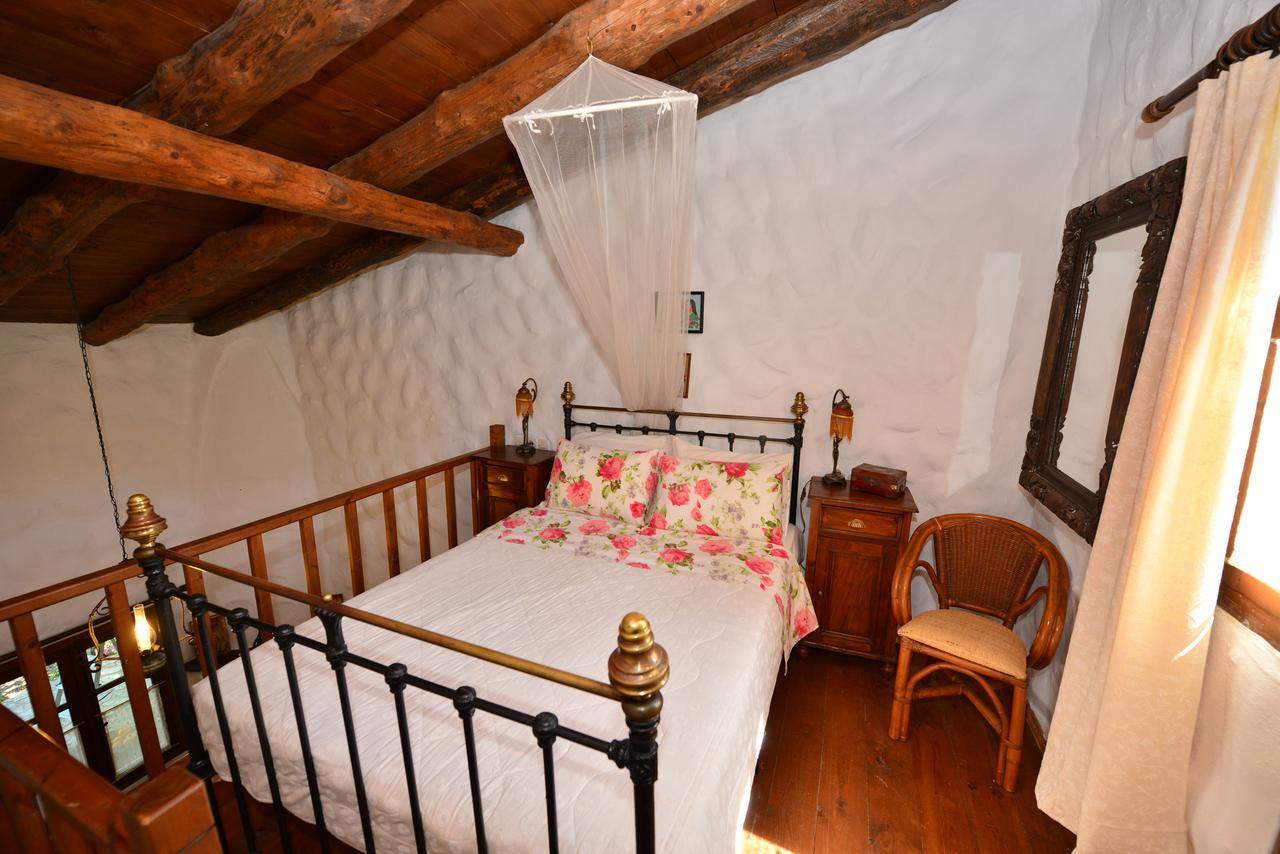 Appartement Viglatoras à Sárkhos Extérieur photo