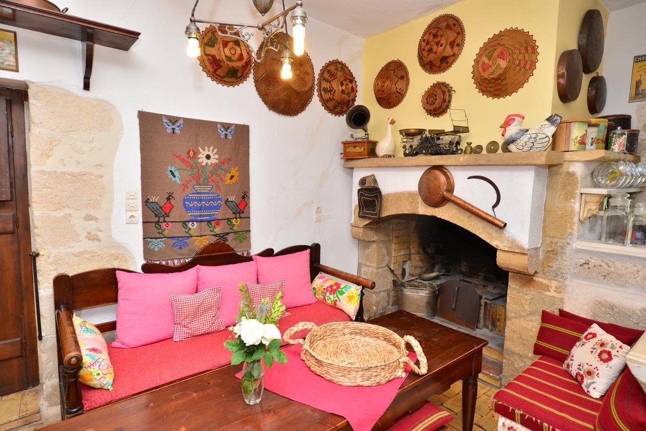 Appartement Viglatoras à Sárkhos Extérieur photo